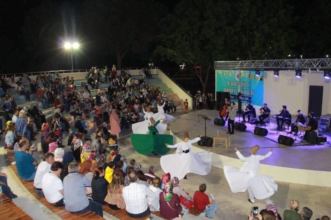 Tasavvuf Konseri Ve Semazenler İlgi G&ouml;rd&uuml;