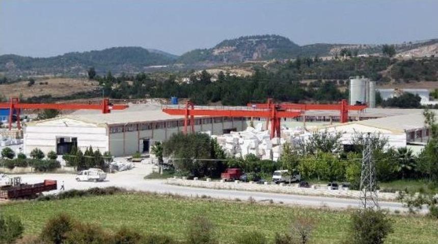 Fet&ouml;'den Tutuklu Sami &Ccedil;oban'ın 2 Şirketine Kayyum Atandı