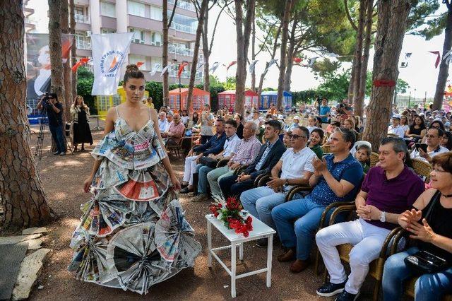 Başkan Uysal, Mavi Bayrakları Teslim Aldı