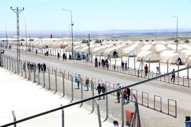 Müsteşar Yardımcısı Karabay, Mülteci Kampında 2