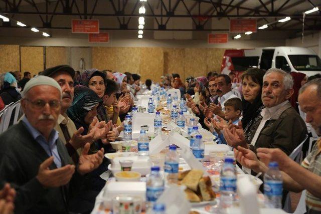 Başkan Taş&ccedil;ı: &ldquo;il&ccedil;emizde Birlik Ve Beraberlik Var&rdquo; 1