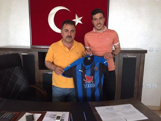 Batuhan Er Ve Zeynel Alkan Karacabey Birlikspor’da