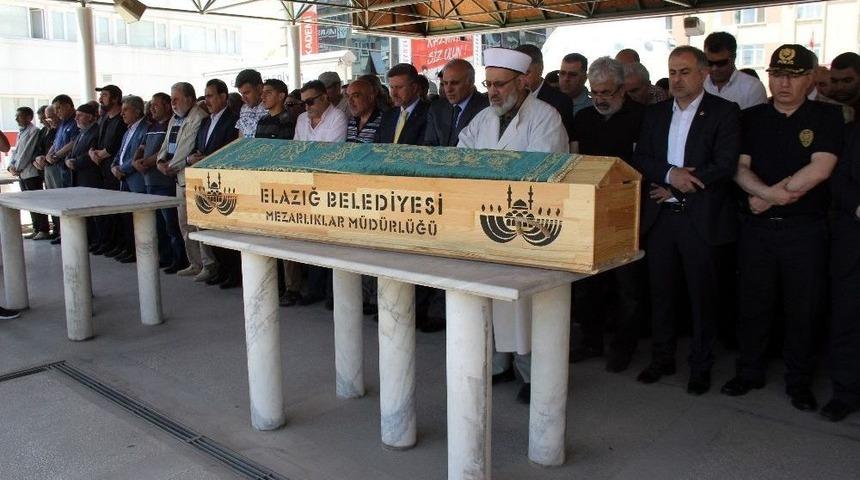 Sanatçı Esat Kabaklı’nın Acı Günü