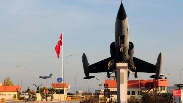 Dışişleri Bakanlığı Görüşürken Alman Uçakları Keşif Yaptı