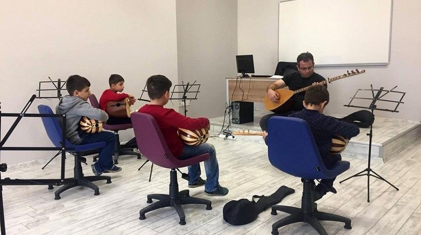 Geyve Sgm&rsquo;de Yaz Kursu Kayıtları Başlıyor