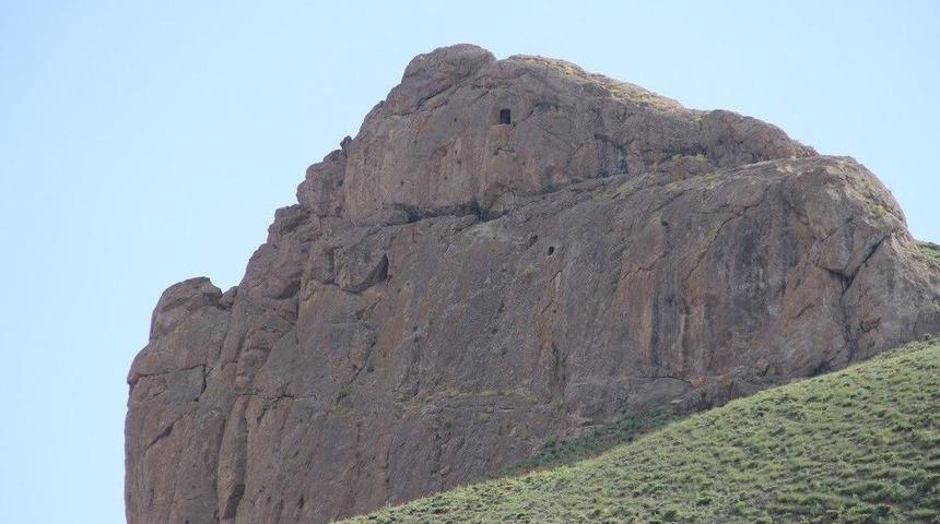 Kudret Kalesi Turizme Kazandırılmayı Bekliyor