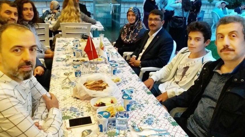 Başkan Çelik İstanbul’daki Manisalılarla Bir Araya Geldi