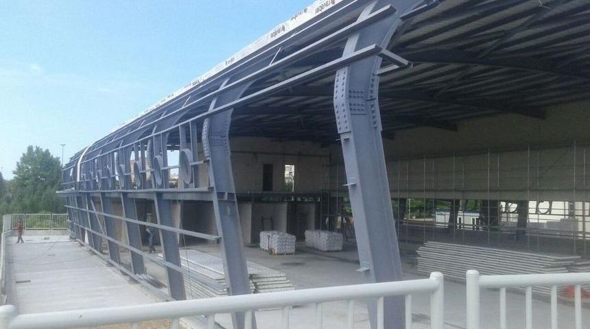 Hasan Tahsin İlkokulu Spor Salonu Şekilleniyor