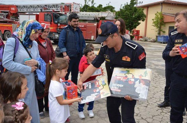 Ana Sınıfı Öğrencilerine Yangın Eğitimi