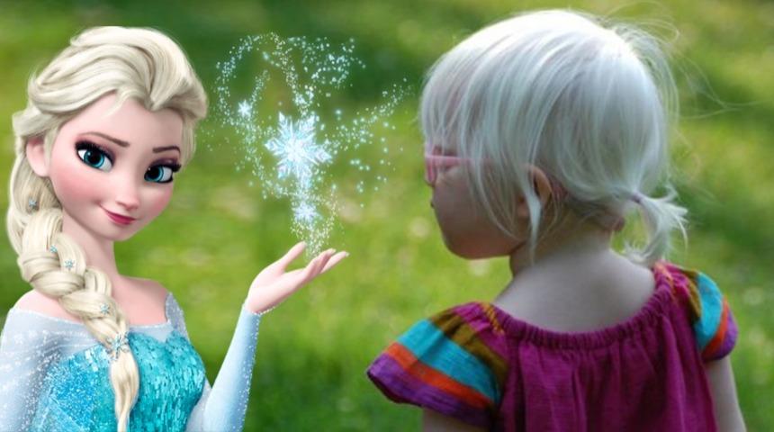 Krali&ccedil;e Elsa, k&uuml;&ccedil;&uuml;k kızın hastalığını kabullenmesinde nasıl yardımcı oldu?