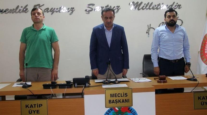 Giresun İl Genel Meclisi&rsquo;nde Şehitler İ&ccedil;in Saygı Ve Dua