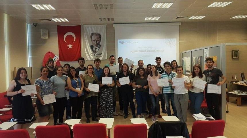 Tekirdağ&rsquo;da &lsquo;sosyal Medya Okuryazarlığı Eğitimi&rsquo; D&uuml;zenlendi