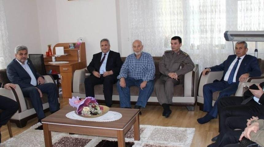 Yapıcı, Şehit Ve Gazi Aileleri İle Bir Araya Geldi