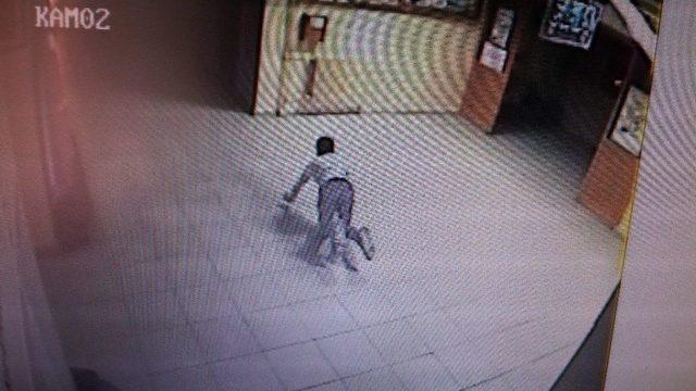 Bu Da Sürünerek Hırsızlık 1