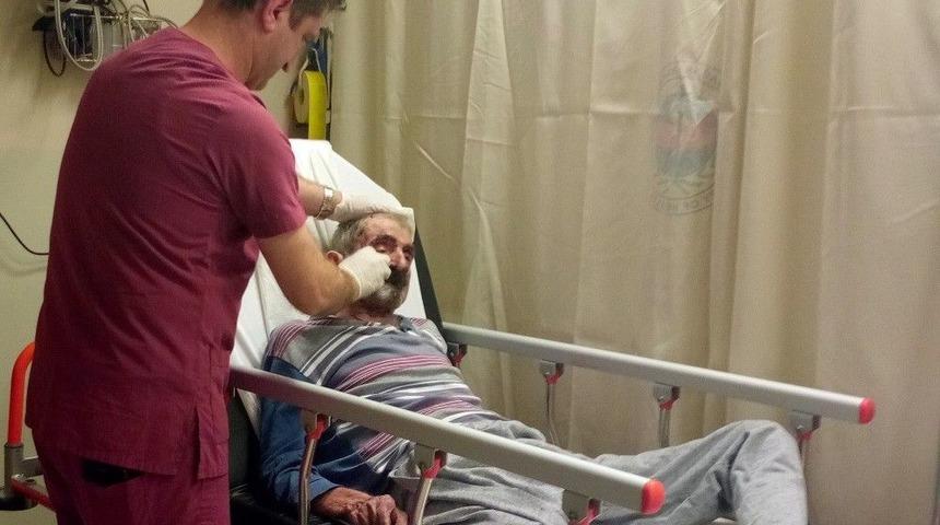 Koah Hastası Kendini Yaktı