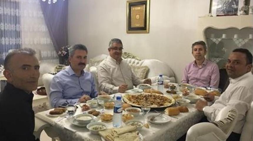 Vali Pekmez Ve Başkan Karatay Şehit Yakınları Ve Gazilerle İftar Yaptı