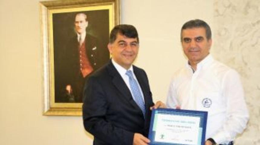 Rıdvan Fadıloğlu’ndan Medicalpark Hastanesine Anlamlı Ziyaret