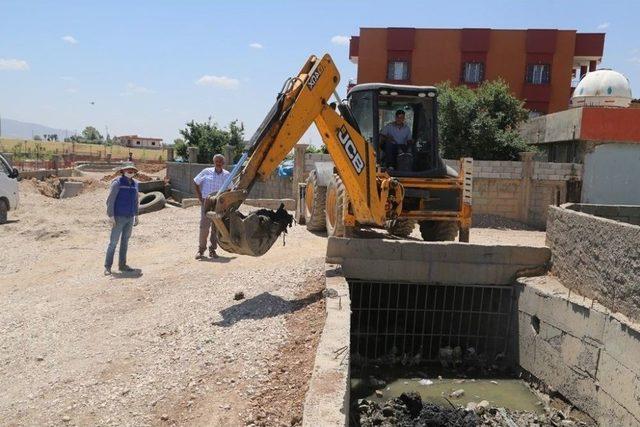 Silopi Belediyesi Hizmetlerini Aksatmadan Sürdürüyor