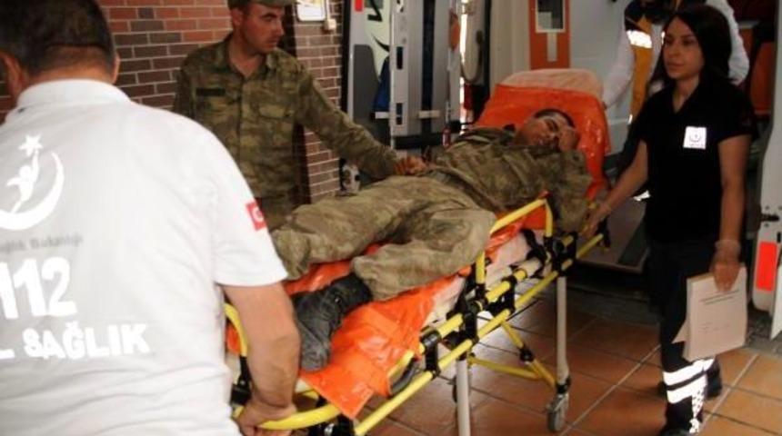 Tokat'ta Yıldırım D&uuml;şmesi Soncucu 5 Asker Yaralandı