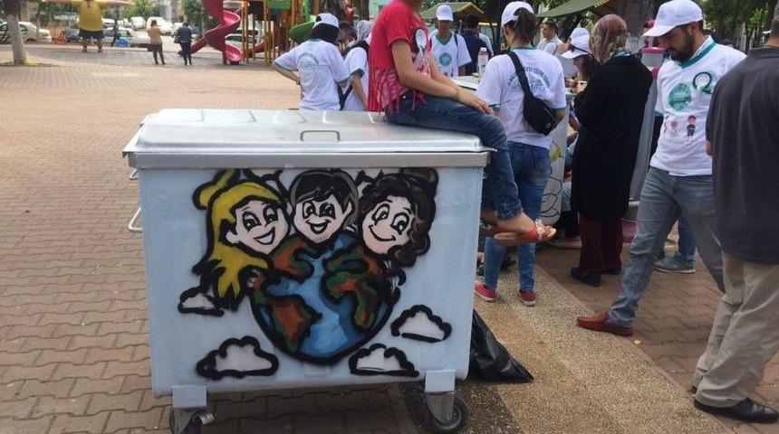 Suriyeli M&uuml;ltecilerden &Ccedil;evre Duyarlılığı