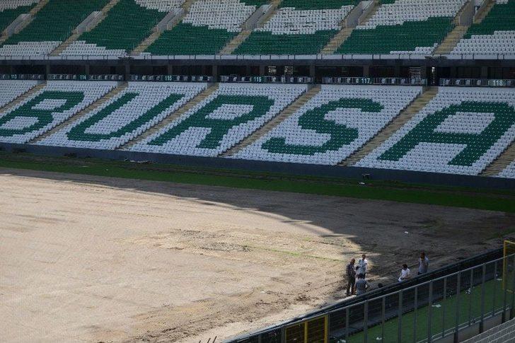 Bursaspor’un Stadyumunda Hibrit Çim Çalışmaları Başladı G4