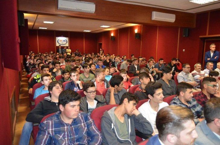 Bto Başkanı Öğrencilerle Buluştu G4