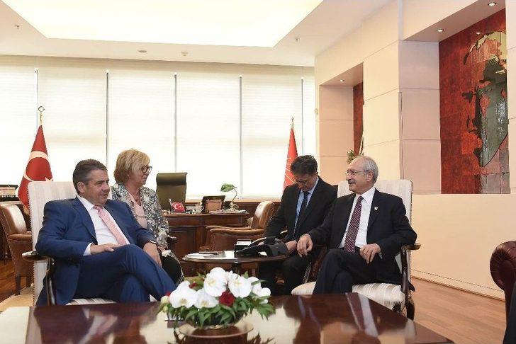 Kılıçdaroğlu, Almanya Dışişleri Bakanı Gabriel’le Bir Araya Geldi G1