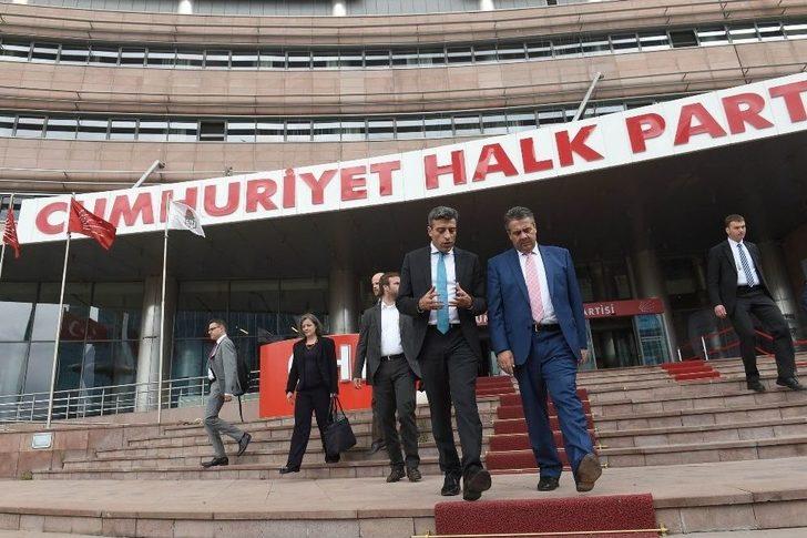 Kılıçdaroğlu, Almanya Dışişleri Bakanı Gabriel’le Bir Araya Geldi G4