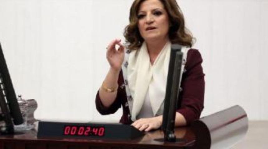 Rekt&ouml;r Bağ'a Istifa &Ccedil;ağrısı