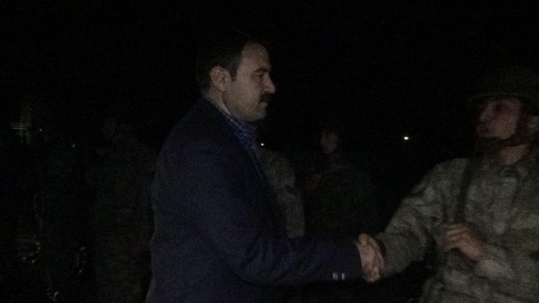 Ağrı Valisi: &ldquo;başlarını Kaldırdıkları Her G&uuml;n Başlarına Bomba Yağacak&rdquo;