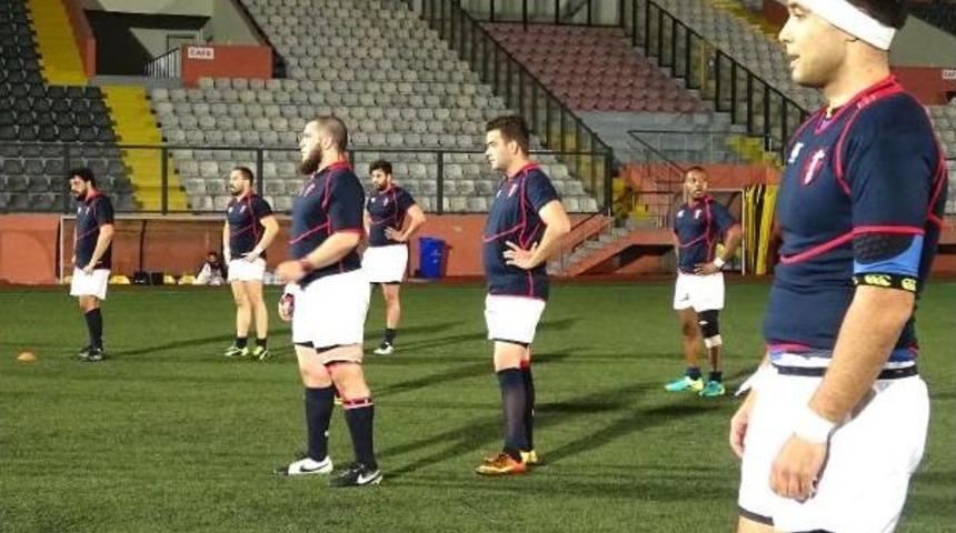 Avcılar'da Ilk "rugby" Heyecanı