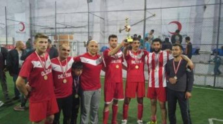 Halı Saha Turnuvasının Şampiyonu Eşmepınarspor