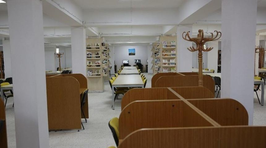 Gevher Nesibe Kütüphanesi Tamamen Yenilendi