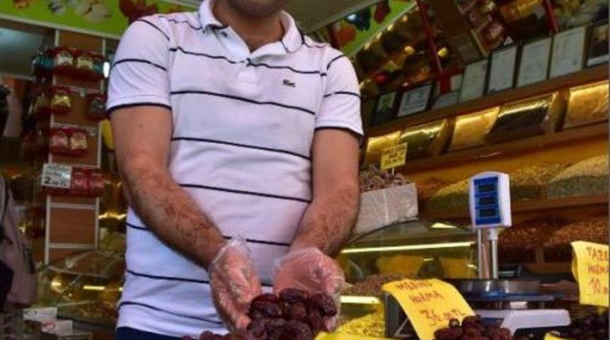 Ramazanda Hurma Ilgisi