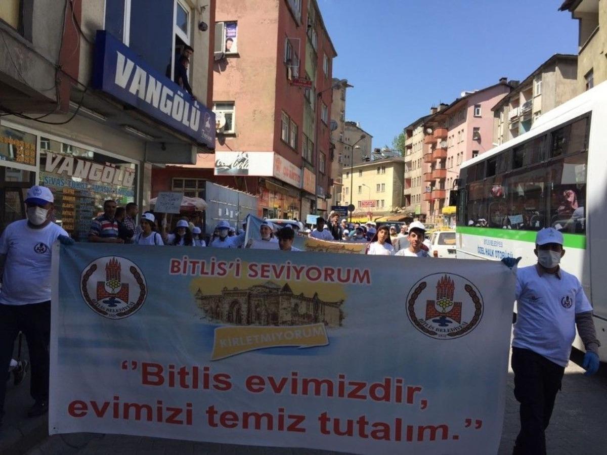 Bitlis&rsquo;te &Ccedil;evre Temizliği