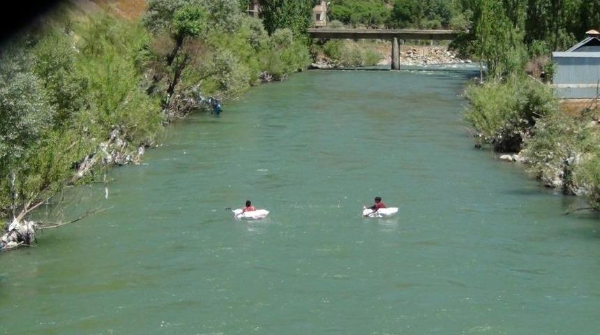Dağda Operasyon, Eteklerinde Rafting