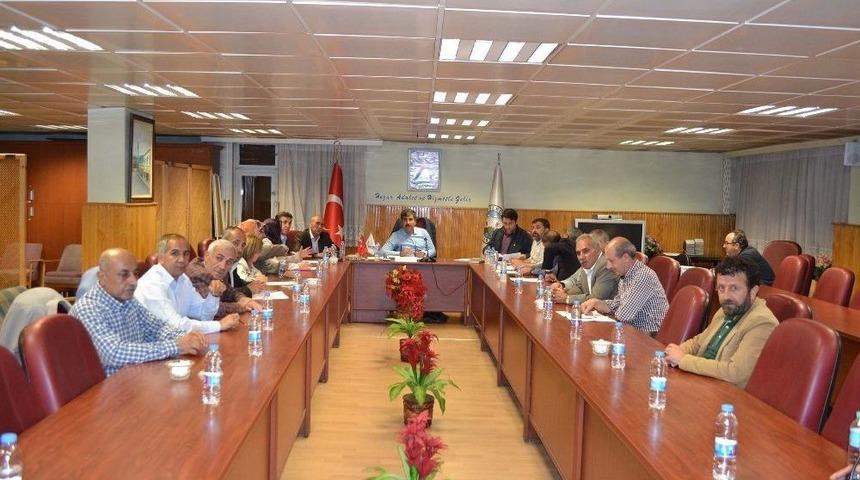 Belediye Meclisinde Ramazan Mesaisi