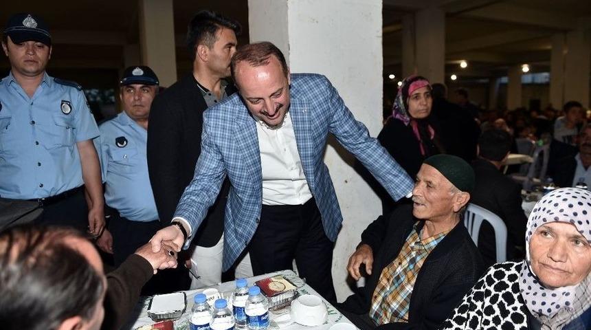 Mamak&rsquo;ta Mahalle İftarları S&uuml;r&uuml;yor
