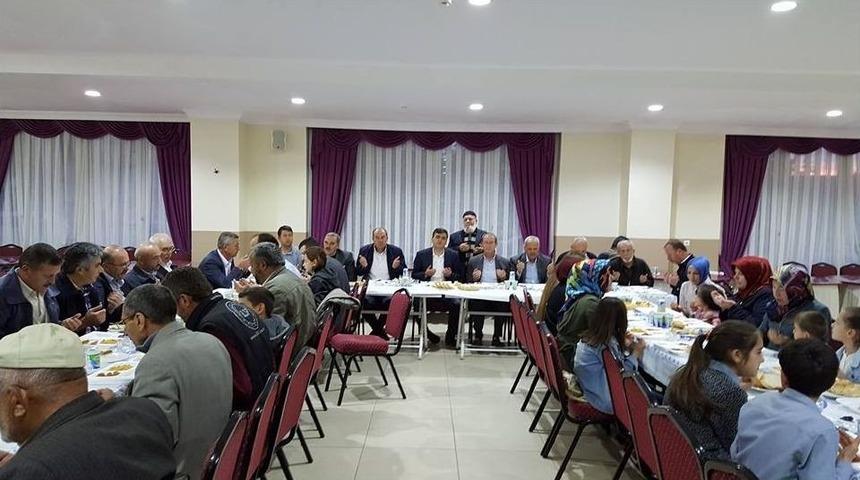 Ak Parti Pazaryeri İl&ccedil;e Teşkilatı İftarda Buluştu