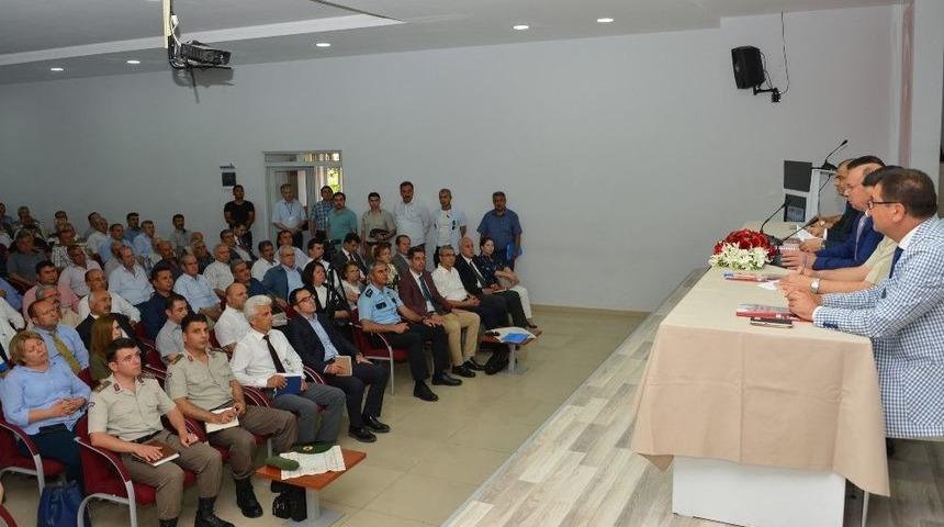 Muğla Valisi Amir &Ccedil;i&ccedil;ek Milas&rsquo;ta Muhtarlarla Buluştu