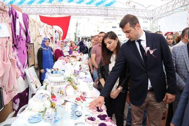 Çerkezköy Kültür Sanat Kursları Yılsonu Sergisi