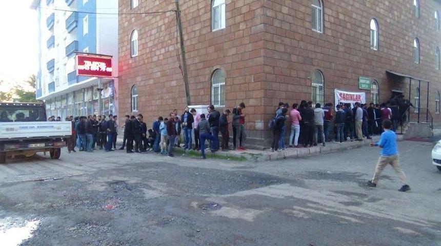 Ağrı&rsquo;da Sağınlar Ailesinin 13 Yıllık İftar Geleneği