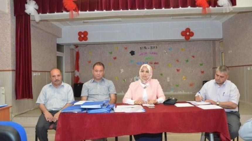 Mesleki Ve Teknik Eğitim Değerlendirme Toplantısı Yapıldı