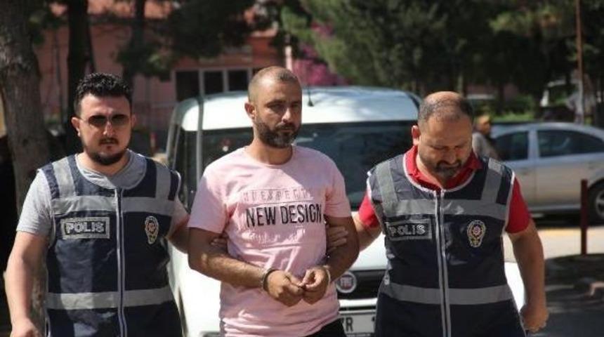 &Ouml;l&uuml;ml&uuml; Kazanın S&uuml;r&uuml;c&uuml;s&uuml; Kırılan Dikiz Aynasından Yakalandı