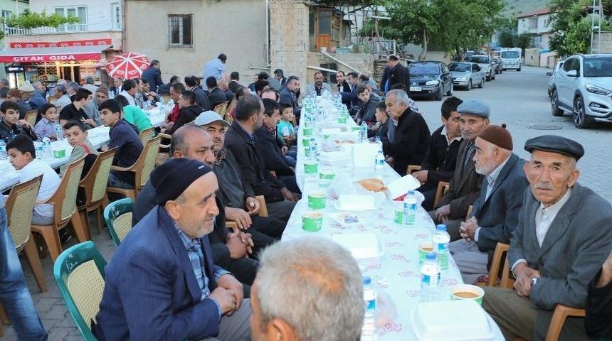 Yahyalı&rsquo;da Kardeşlik Sofrası Gazibeyli&rsquo;de Kuruldu