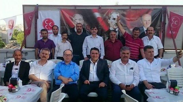 Mhp Şehitkamil İlçe Teşkilatı İftar Yemeğinde Buluştu