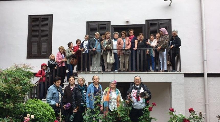 Adana Kız İlk&ouml;ğretmen Okulu Mezunlarının 50. Yıl Buluşması