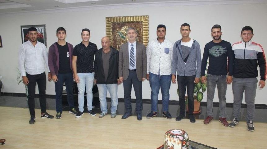 Kırkpınar &Ouml;ncesi Başkan Şirin&rsquo;den G&uuml;reş&ccedil;ilere Destek