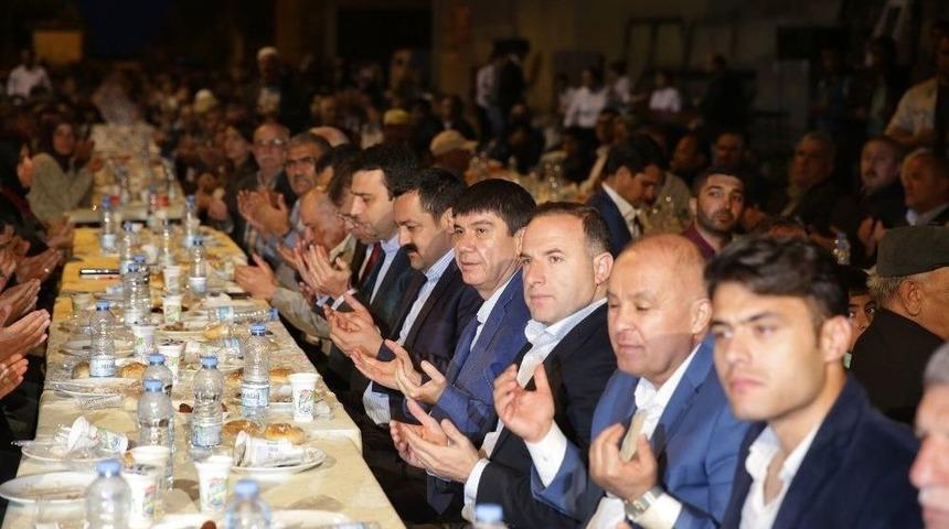 Başkan T&uuml;rel&rsquo;den Elmalı&rsquo;ya Terminal M&uuml;jdesi