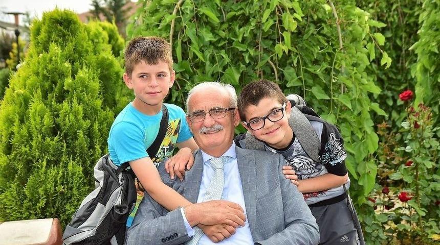 Başkan Yılmaz: &ldquo;hizmeti İbadet Bilerek Bu İşe Girdik&rdquo;